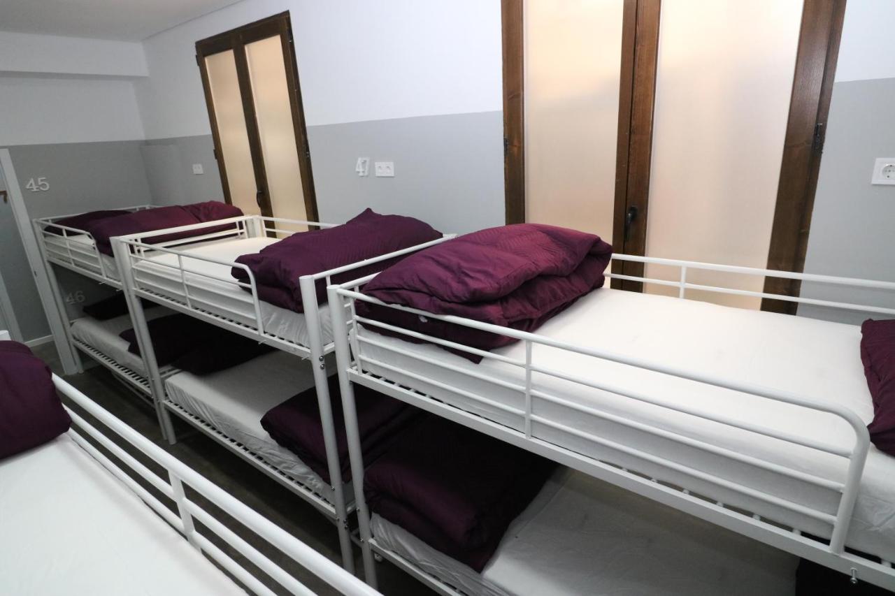 Madrid Downtown Hostel Exterior photo
